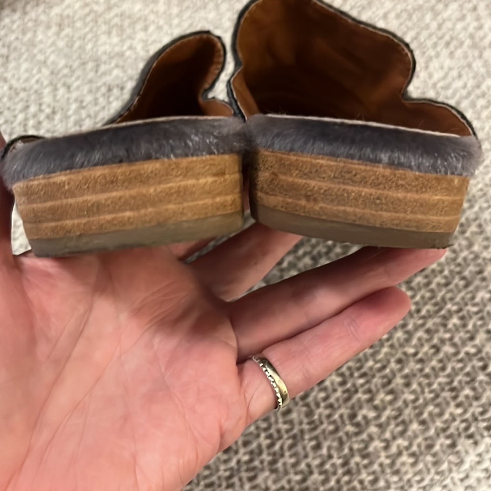 Mi.iM Leather With Gray Faux Calf Pony Hair Mule Slide Shoe Sz 7 - Picture 6 of 14
